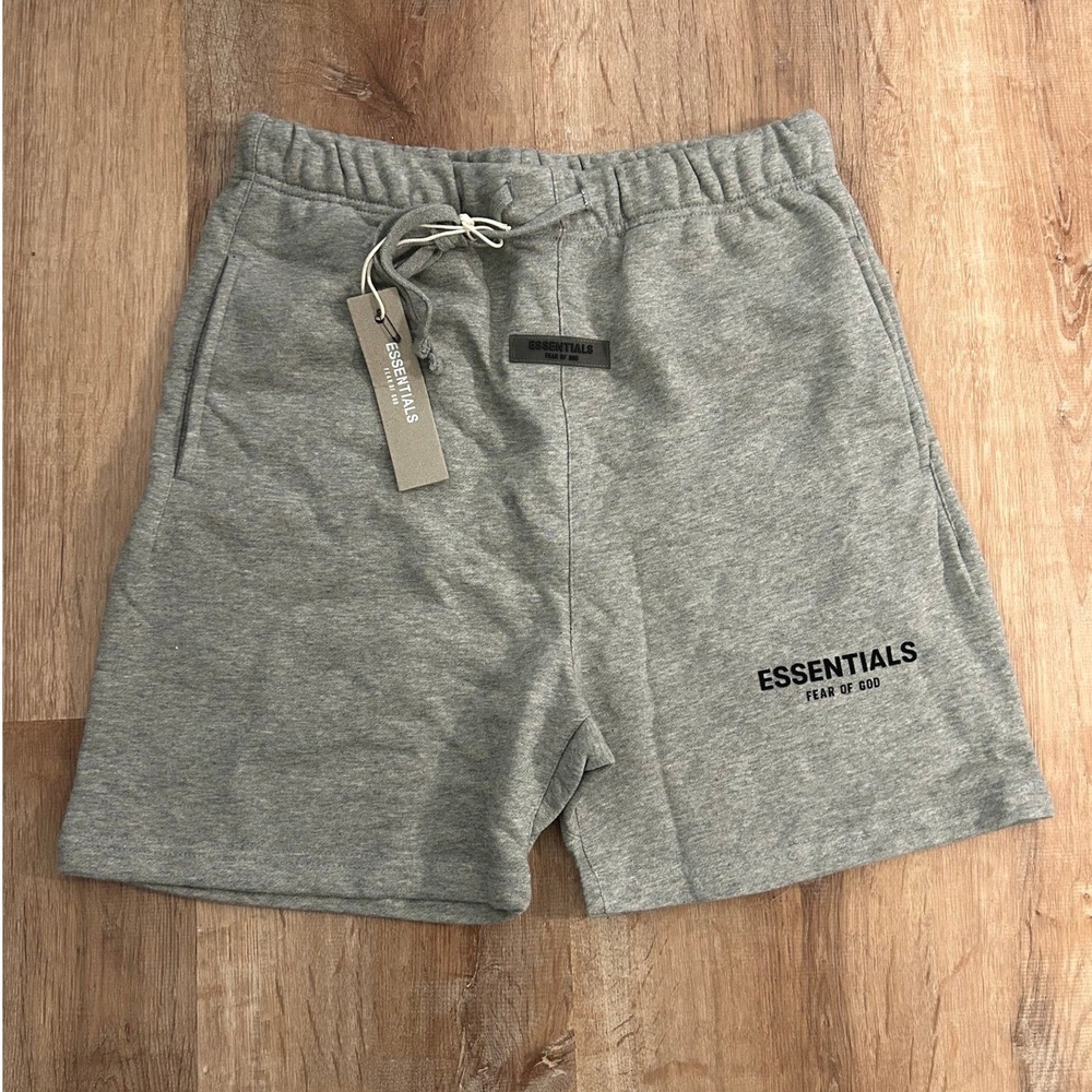 Fear of God Essentials Gray Drawstring Sweat Athletic Gym Shorts Medium New